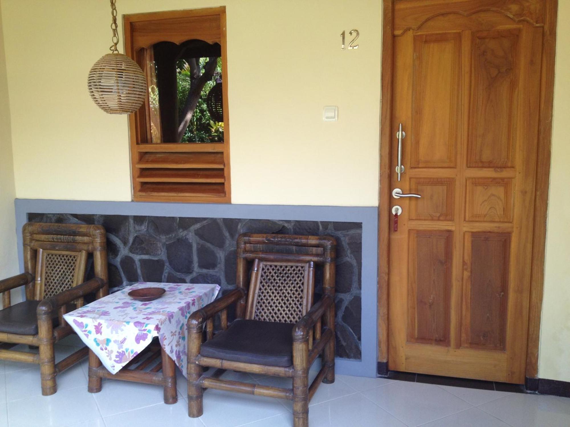 Astina Hotel Lovina Rom bilde